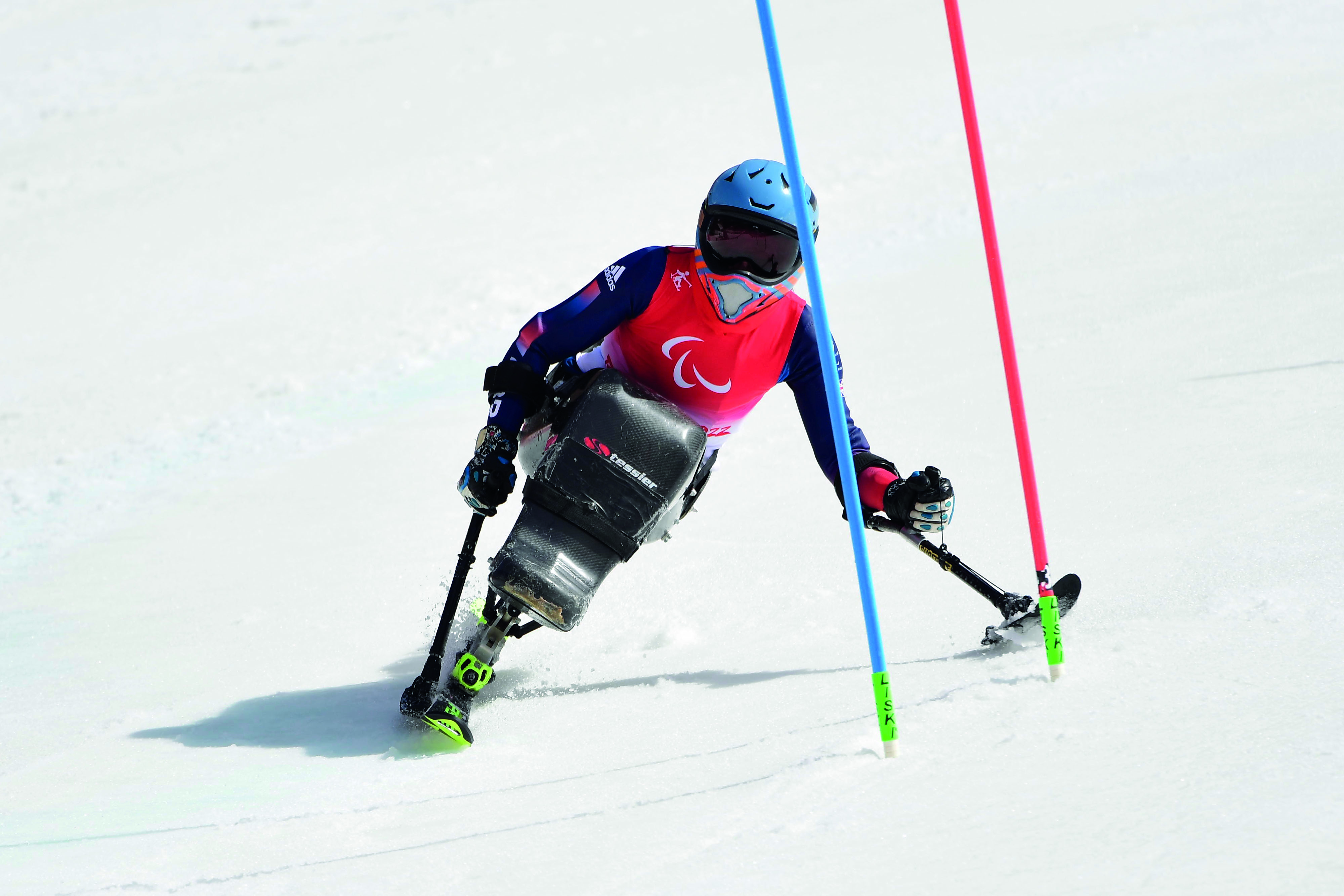 Sit skiier on the slopes in a mono-ski.
